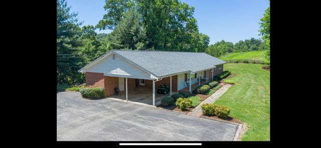 18863 Virgil H Goode, Rocky Mount, VA 24151