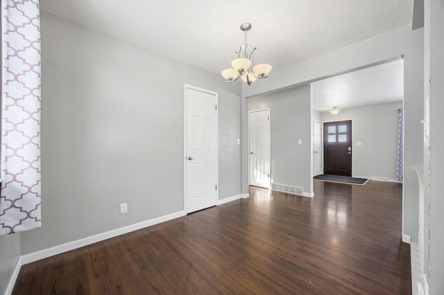 1905 9th Street N, Fargo, ND 58102