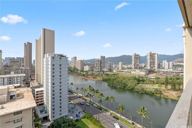 445 Seaside Avenue 1814, Honolulu, HI 96815