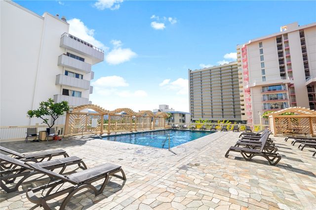 445 Seaside Avenue 1814, Honolulu, HI 96815