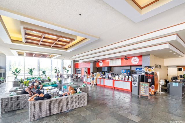 445 Seaside Avenue 1814, Honolulu, HI 96815