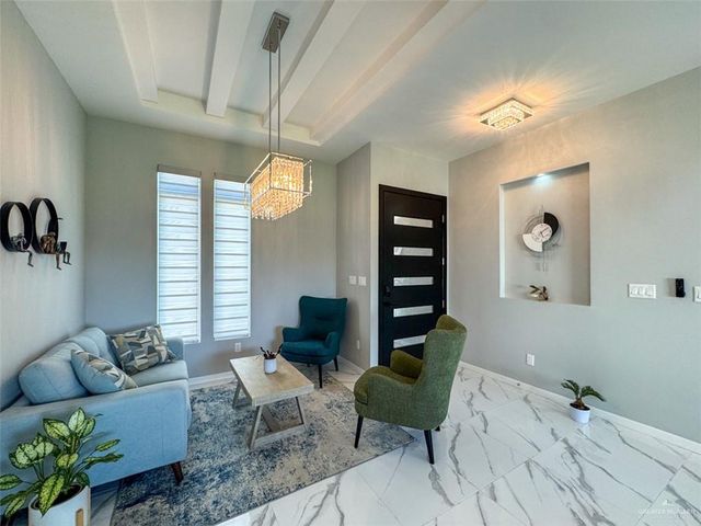 1313 W Dawes W Avenue, Alton, TX 78573