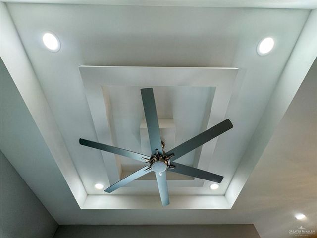 1313 W Dawes W Avenue, Alton, TX 78573