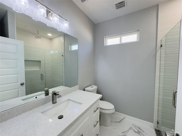 1313 W Dawes W Avenue, Alton, TX 78573