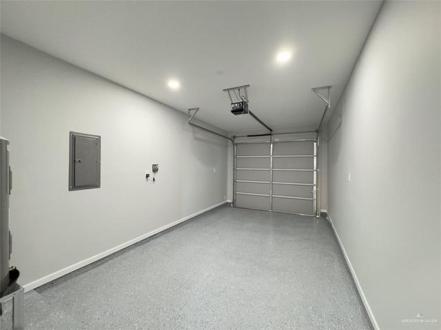 1313 W Dawes W Avenue, Alton, TX 78573