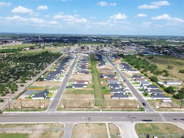 1313 W Dawes W Avenue, Alton, TX 78573