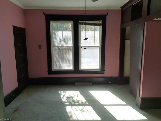 447 Cascade Avenue, Eden, NC 27288