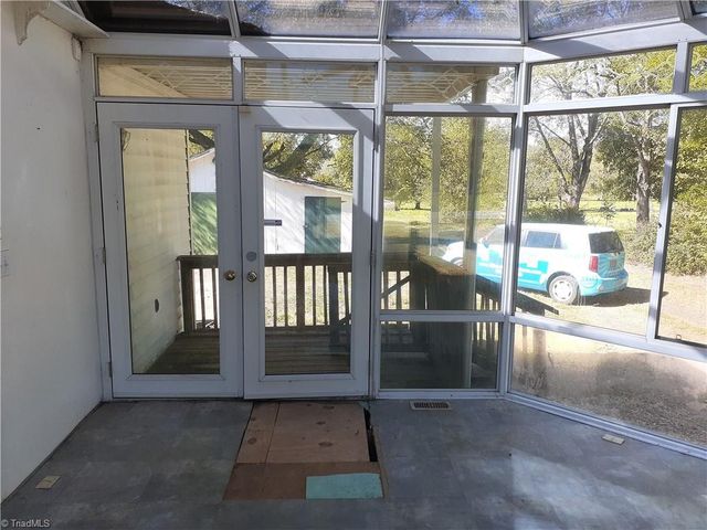 447 Cascade Avenue, Eden, NC 27288