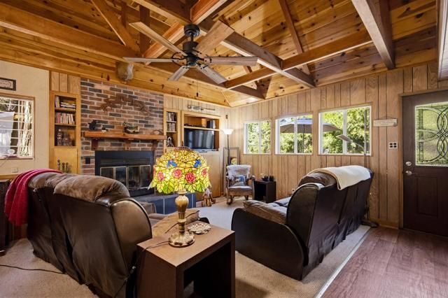 23413 Knapps Cutoff, Crestline, CA 92325