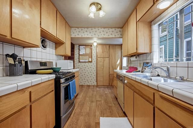 23413 Knapps Cutoff, Crestline, CA 92325