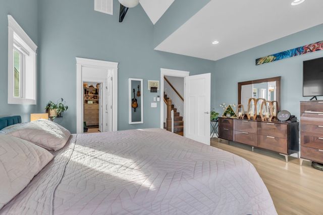 1433 14th Ave, S, Nashville, TN 37212