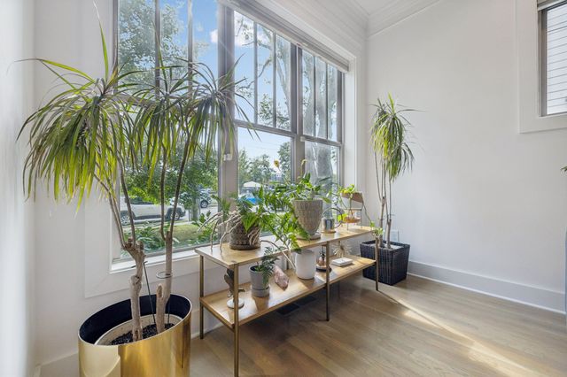 1433 14th Ave, S, Nashville, TN 37212