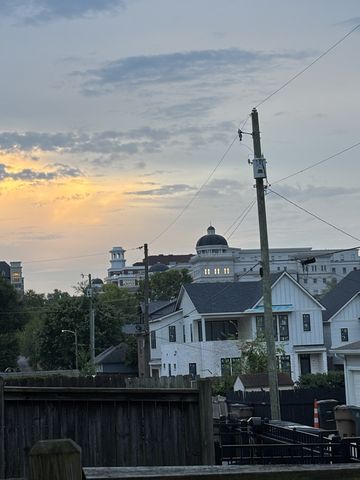 1433 14th Ave, S, Nashville, TN 37212