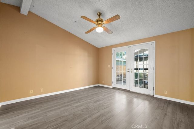 13691 Gavina Avenue 585, Sylmar, CA 91342