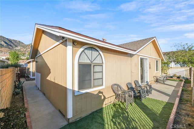 13691 Gavina Avenue 585, Sylmar, CA 91342