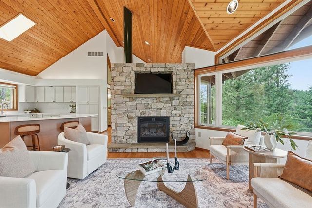 24324 E Tum Tum Dr, Liberty Lake, WA 99019