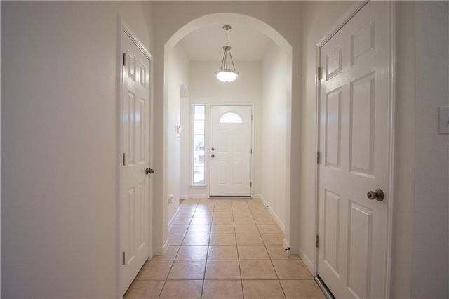 107 Thompson TRL, Bastrop, TX 78602