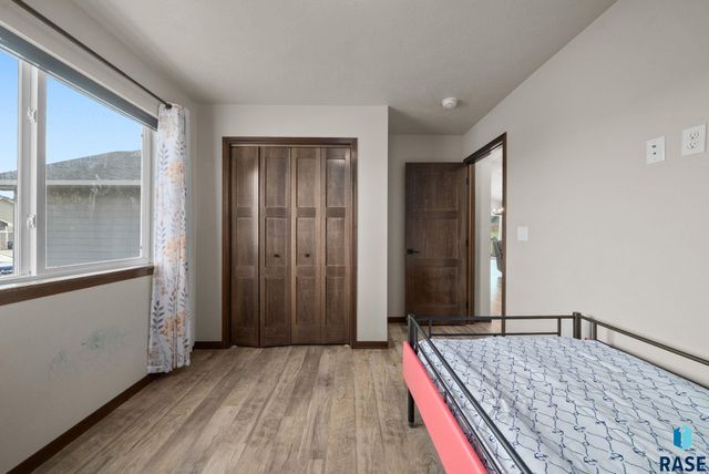 813 N Anthem Dr Drive, Sioux Falls, SD 57110