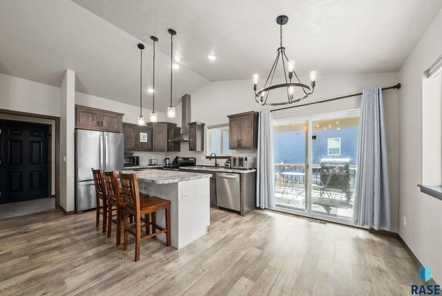 813 N Anthem Dr Drive, Sioux Falls, SD 57110