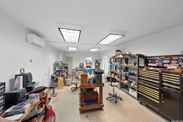 970 Flightline, Spring Branch, TX 78070