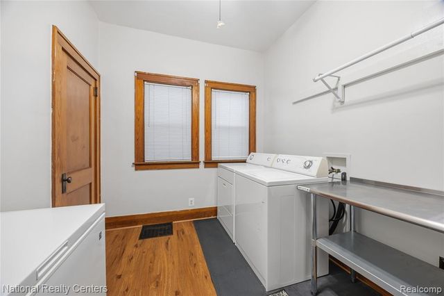 251 Richter Street, River Rouge, MI 48218