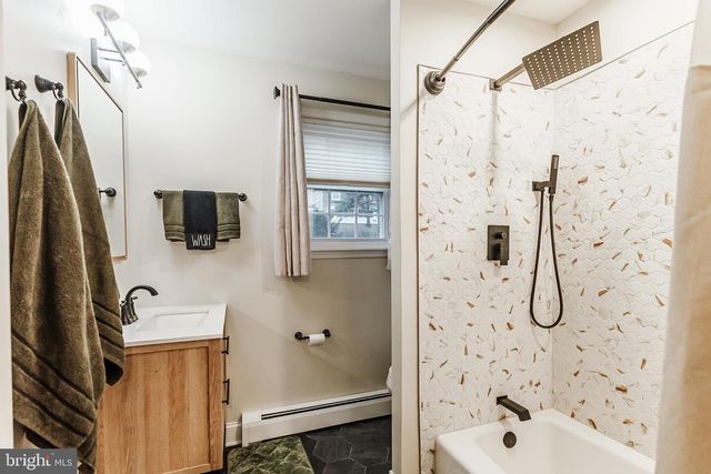 841 RODMAN AVE, Jenkintown, PA 19046