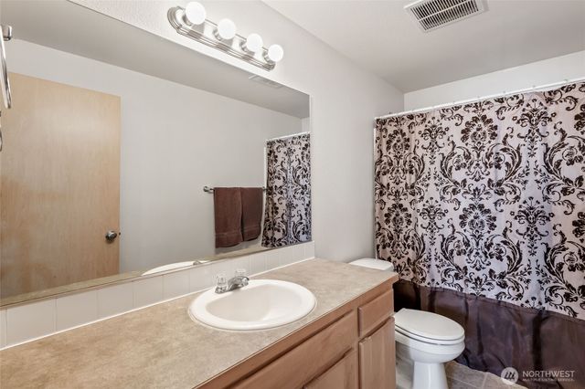 2000 Perch Avenue, Moses Lake, WA 98837