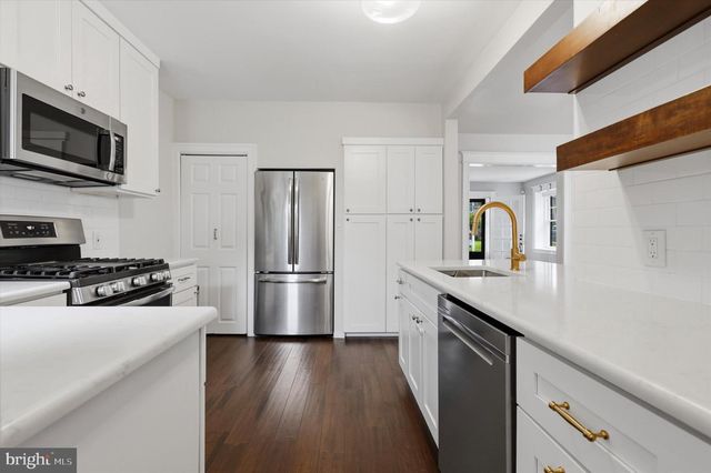7811 LINDEN, Wyndmoor, PA 19038