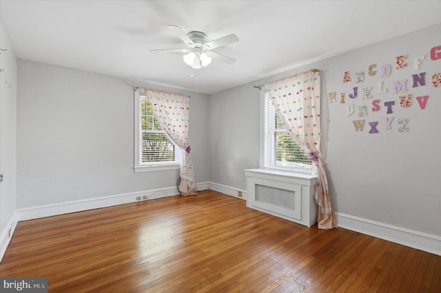 7811 LINDEN, Wyndmoor, PA 19038
