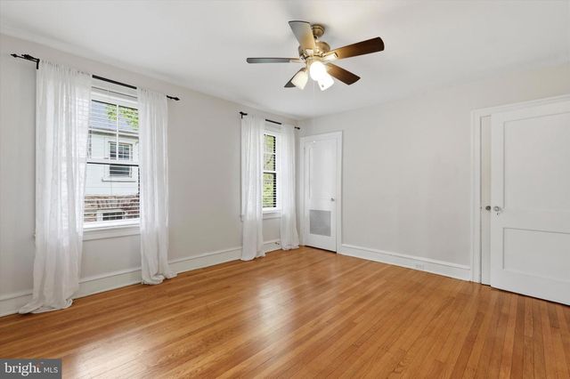 7811 LINDEN, Wyndmoor, PA 19038