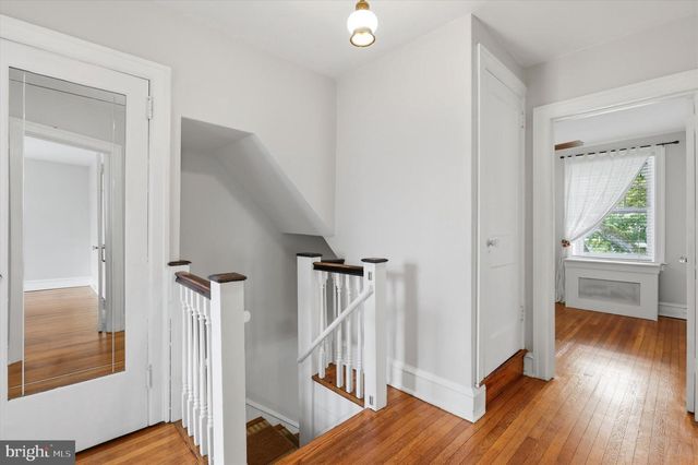 7811 LINDEN, Wyndmoor, PA 19038