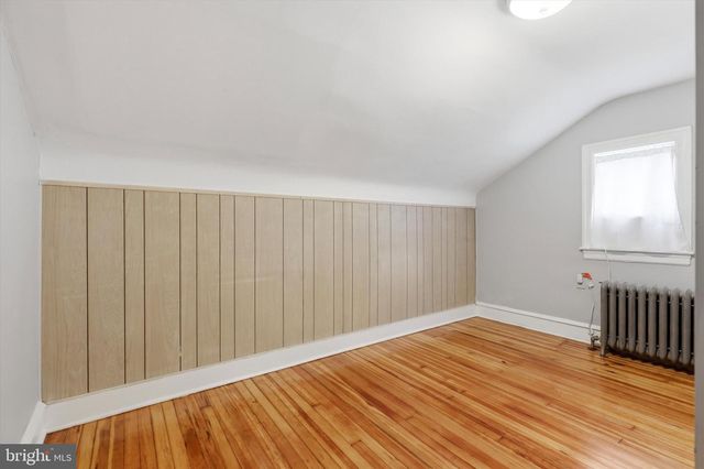 7811 LINDEN, Wyndmoor, PA 19038