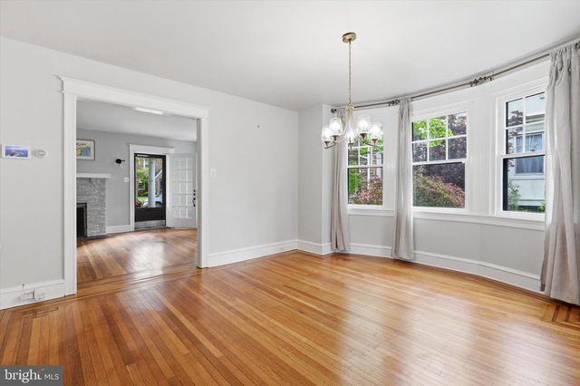 7811 LINDEN, Wyndmoor, PA 19038