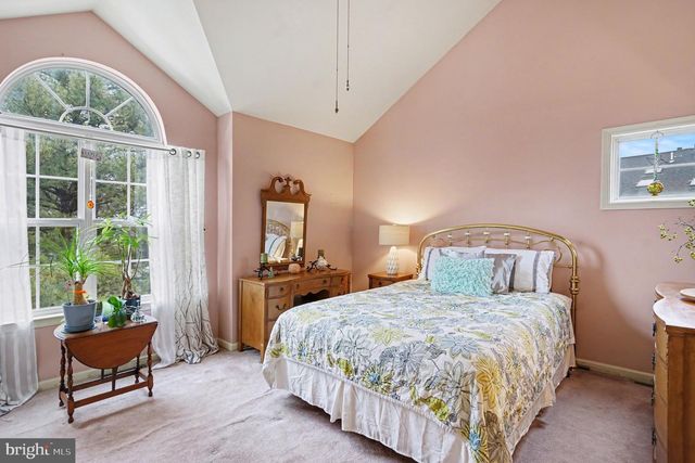 1706 COVENTRY POINTE LN, Pottstown, PA 19465