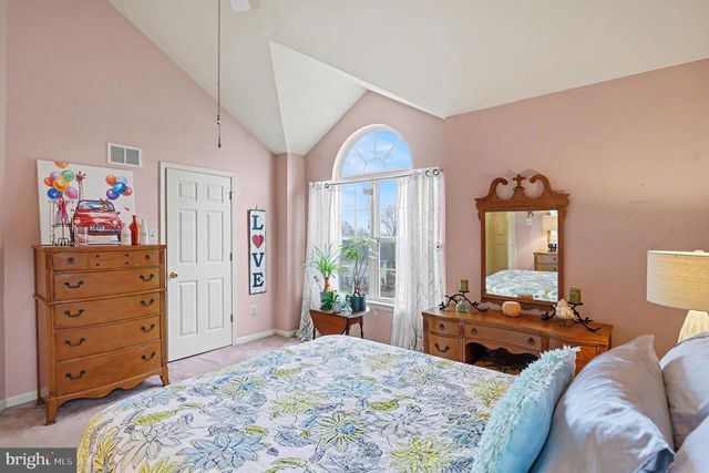 1706 COVENTRY POINTE LN, Pottstown, PA 19465