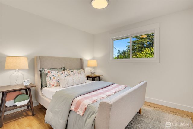 11117 157th Avenue NE, Redmond, WA 98052