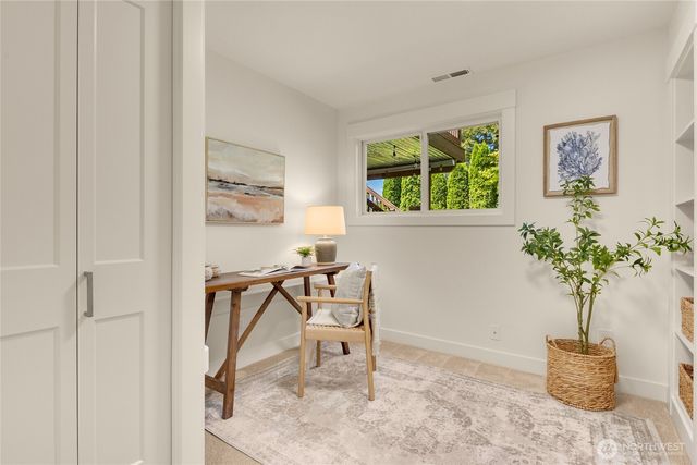 11117 157th Avenue NE, Redmond, WA 98052