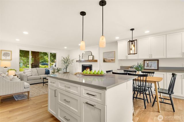11117 157th Avenue NE, Redmond, WA 98052