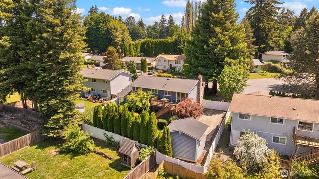 11117 157th Avenue NE, Redmond, WA 98052