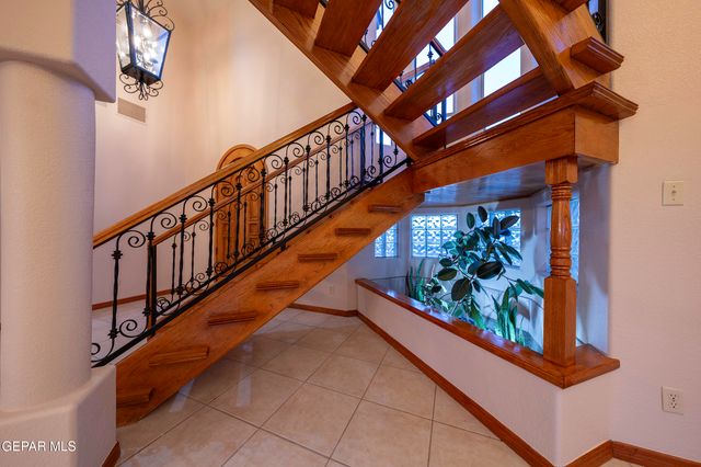 53 S TREVINO Road, Santa Teresa, NM 88008