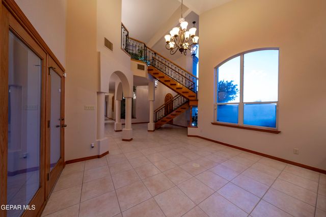 53 S TREVINO Road, Santa Teresa, NM 88008