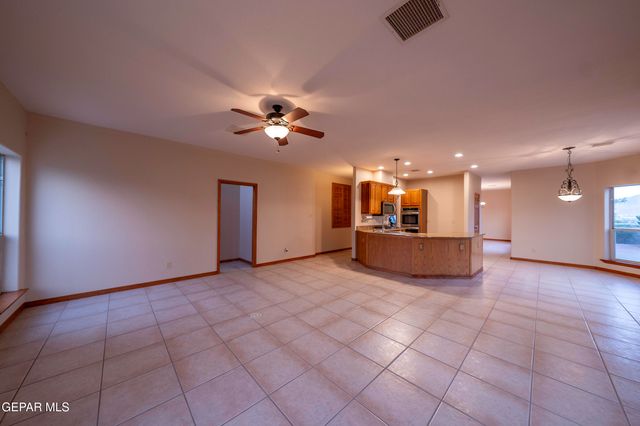 53 S TREVINO Road, Santa Teresa, NM 88008