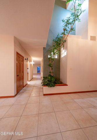 53 S TREVINO Road, Santa Teresa, NM 88008