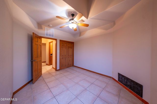 53 S TREVINO Road, Santa Teresa, NM 88008