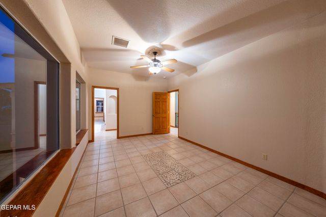 53 S TREVINO Road, Santa Teresa, NM 88008