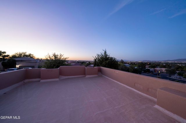 53 S TREVINO Road, Santa Teresa, NM 88008