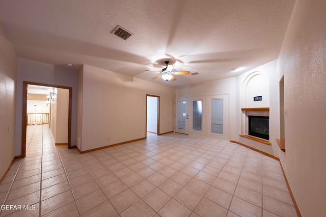 53 S TREVINO Road, Santa Teresa, NM 88008