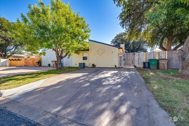 3813 Wild Rye Trail B, San Angelo, TX 76904