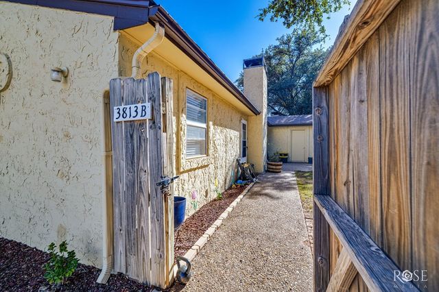 3813 Wild Rye Trail B, San Angelo, TX 76904