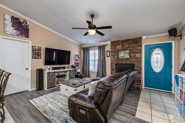 3813 Wild Rye Trail B, San Angelo, TX 76904